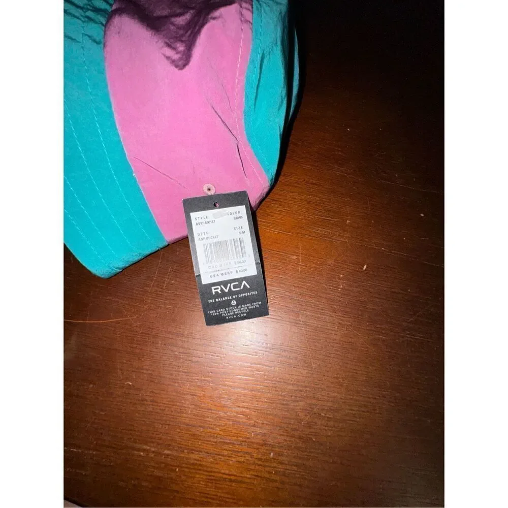 NWT RVCA bucket hat